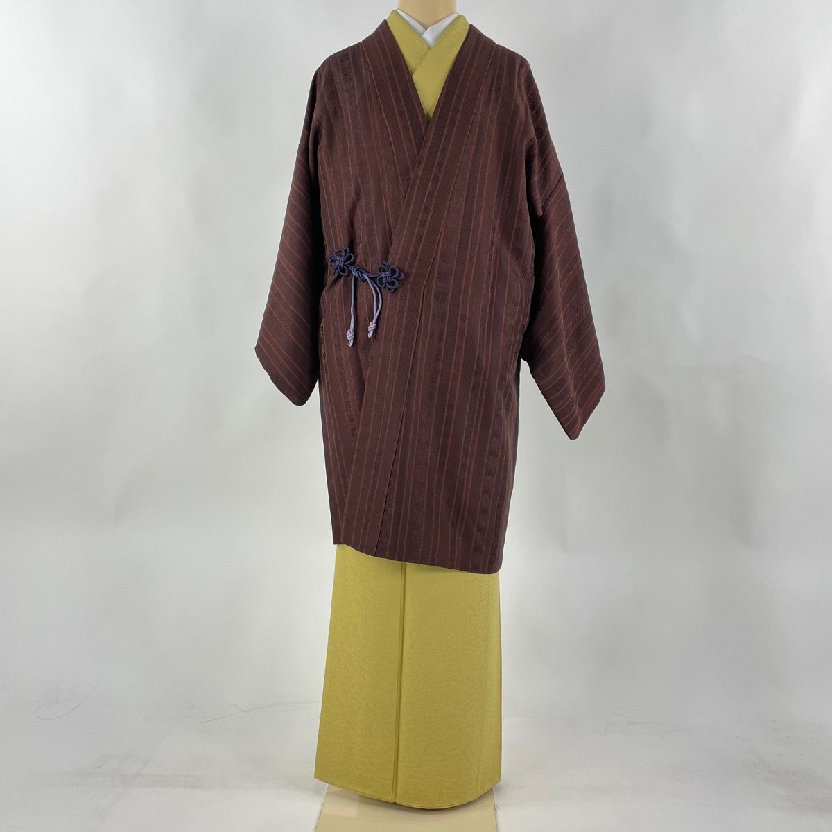【TAMA屋】全て正絹 全て振袖 刺繍 絞り まとめ3点TM1739 TAMA屋】全て正絹 全て振袖 刺繍 絞り まとめ3点TM1739｜Yahoo