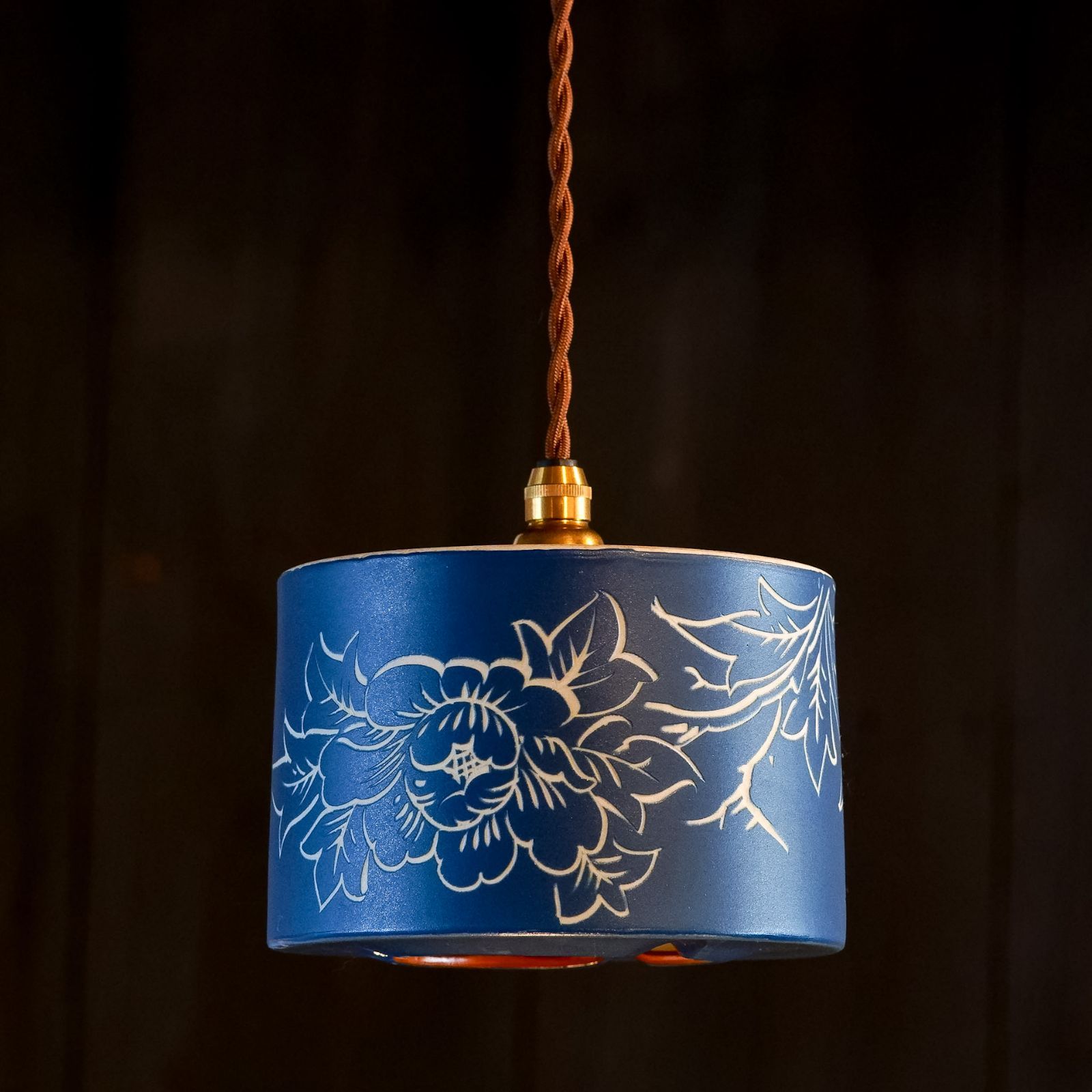 瀬戸焼｜赤津焼｜マット青色｜ペンダントライト