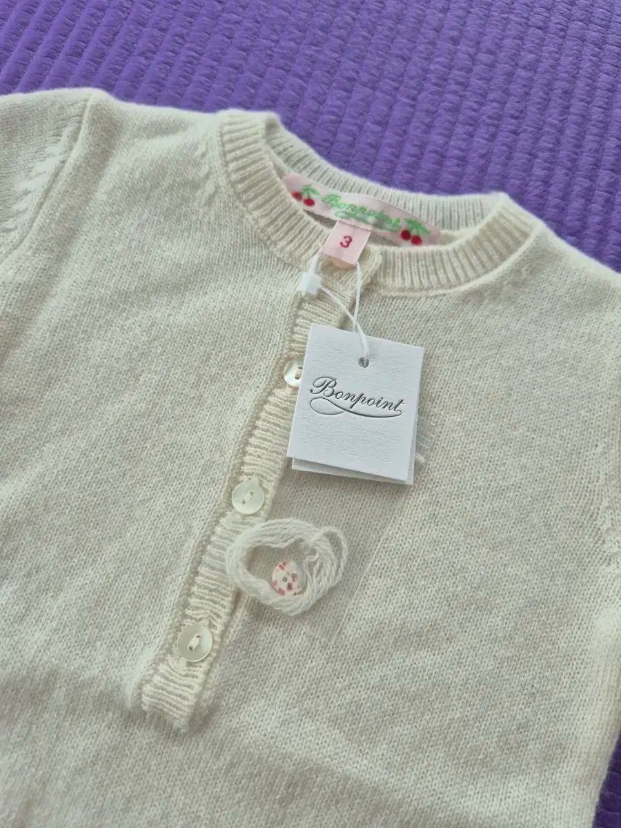 ボンポワン 100 % カシミヤ 宇宙服 オールインワン 3 ヶ月 サイズ