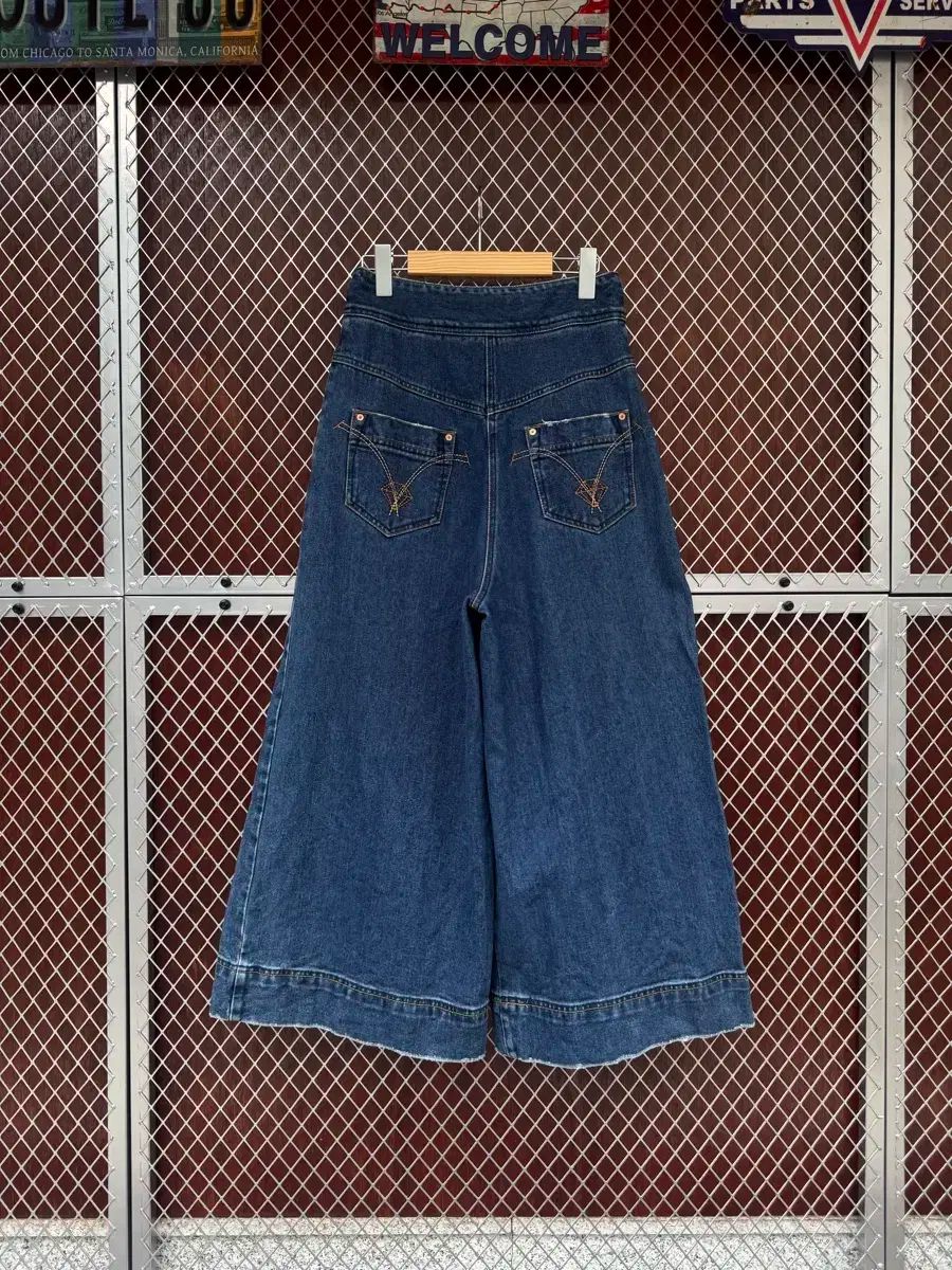 ラッキーシュエトゥ ワイド