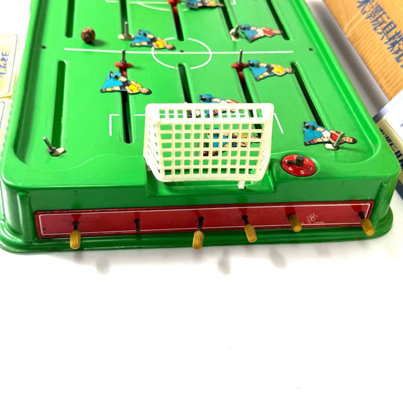 昭和レトロ 初期型 ヨネザワのサッカーゲーム プレイヤーブリキ製 元箱