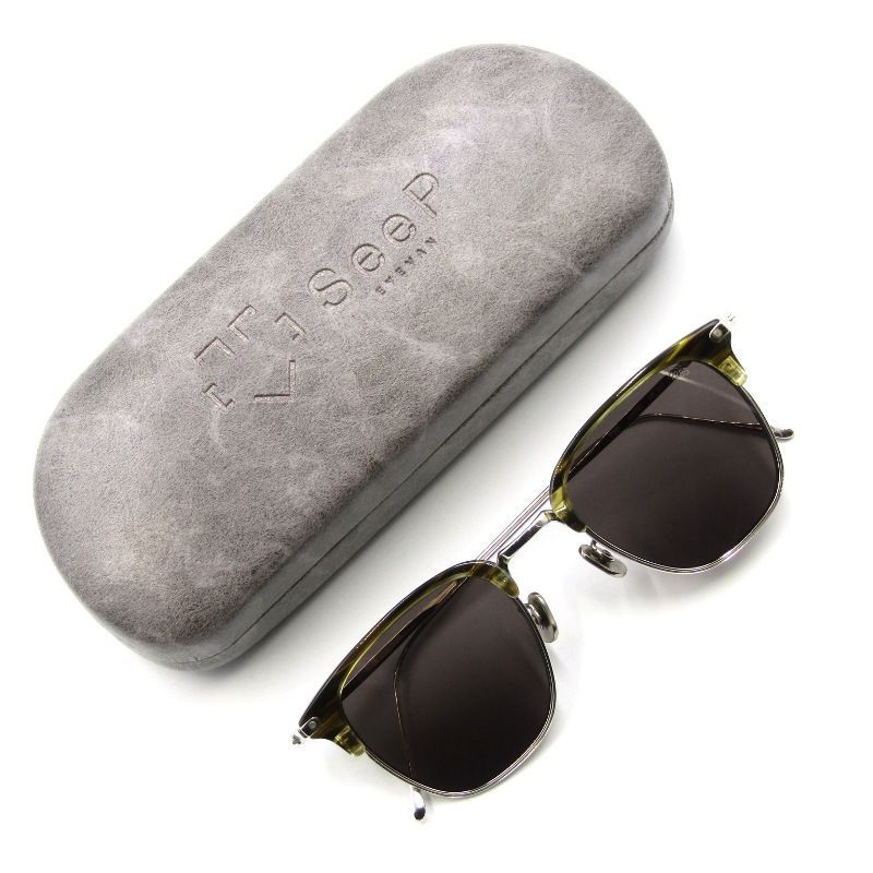 Gentle Monster Atomic 02(V) Atomic 02 2.350k Discover the Atomic