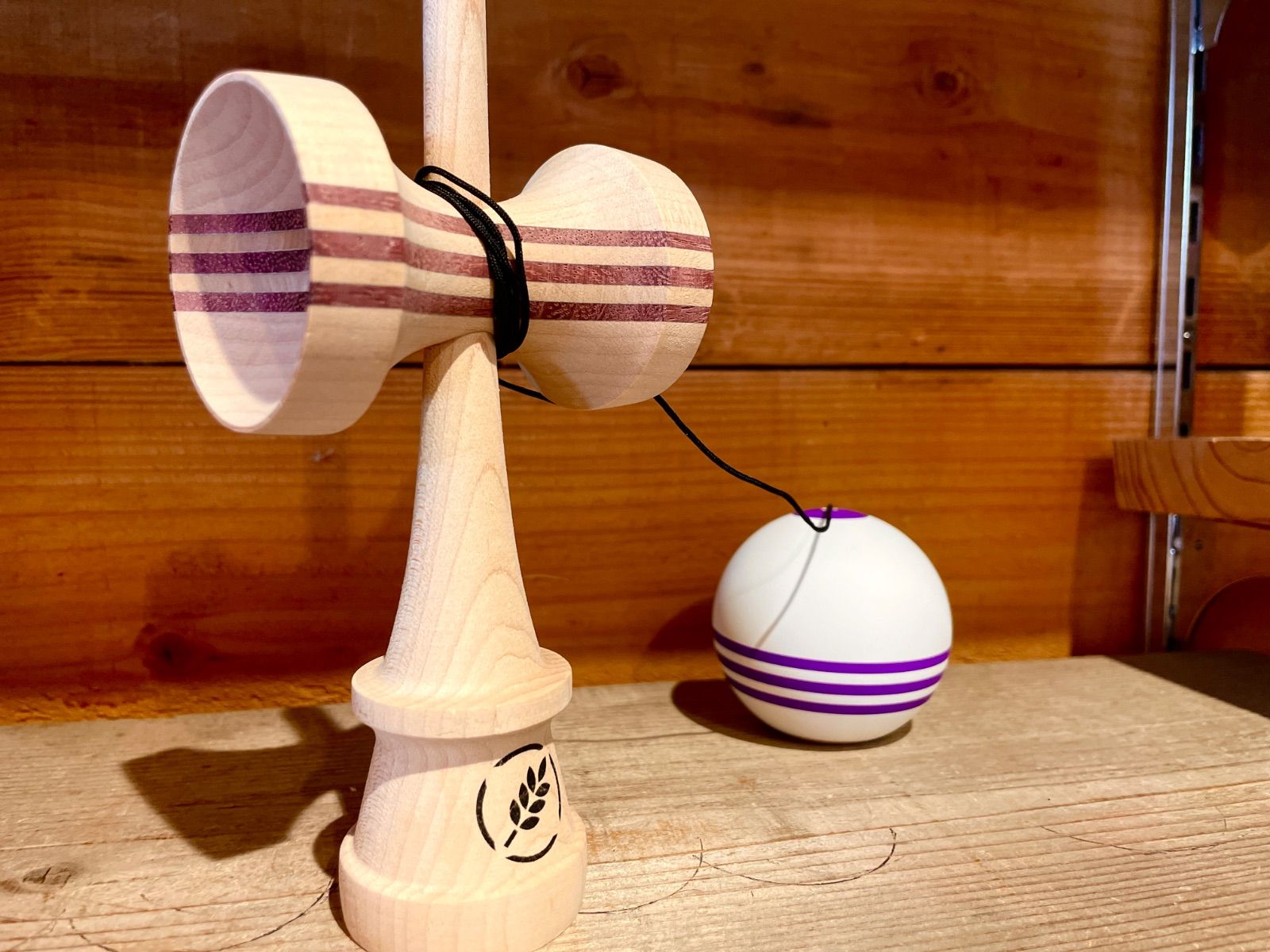 Cereal kendama KWC PURPLE Hybrid 2o4 Shape けん玉
