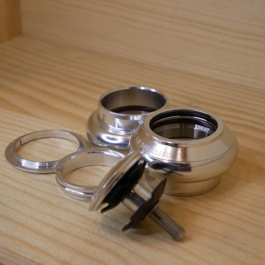 新品】ヘッドセット シルバー 1-1/8 28.6オーバーサイズ EC34 - メルカリ