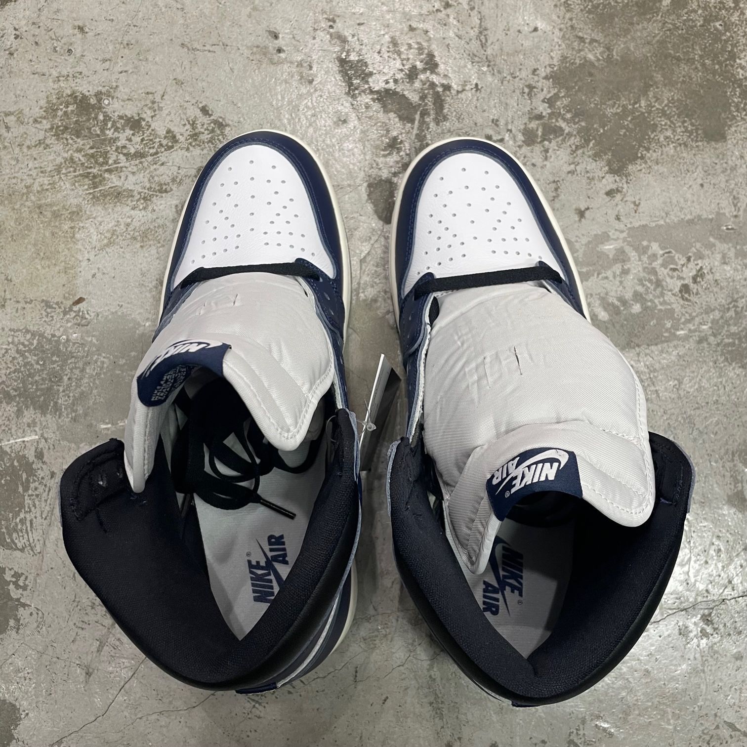 新品 国内正規 Nike Air Jordan 1 Retro High OG Midnight Navy DZ5485 