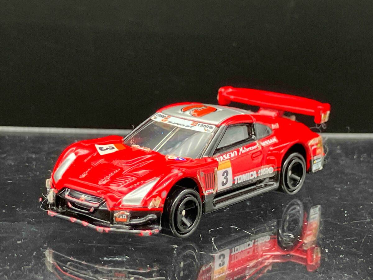 トミカ No.50 日産 GT-R レーシングカー 赤箱 ロゴ白字 中国製 タカラ