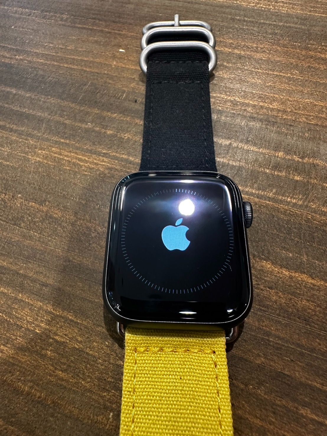 applewatch 4 44m cellular+GPS ペアリング解除済み