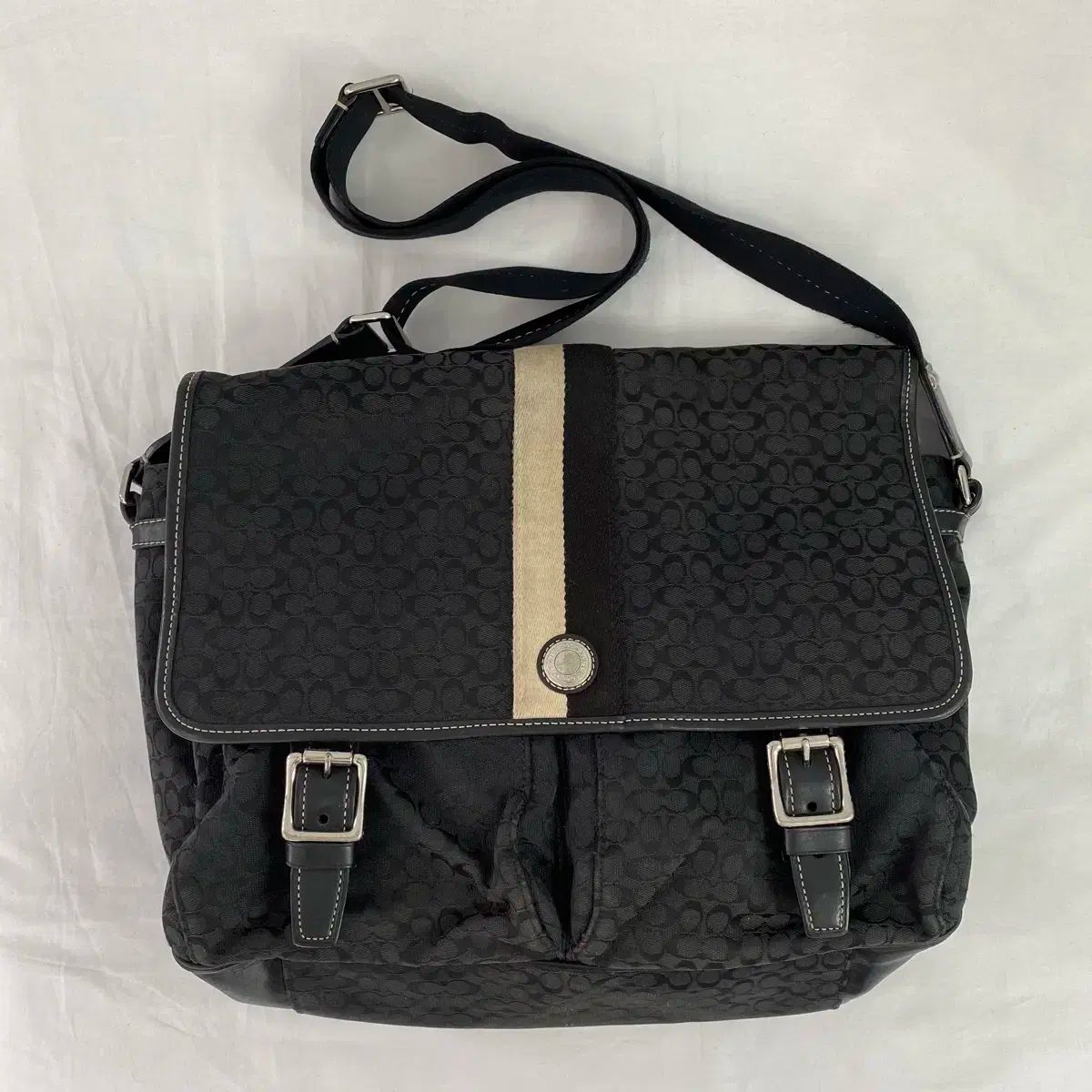 COACH(コーチ) シグニチャー メッセンジャーバッグ クロスバッグ