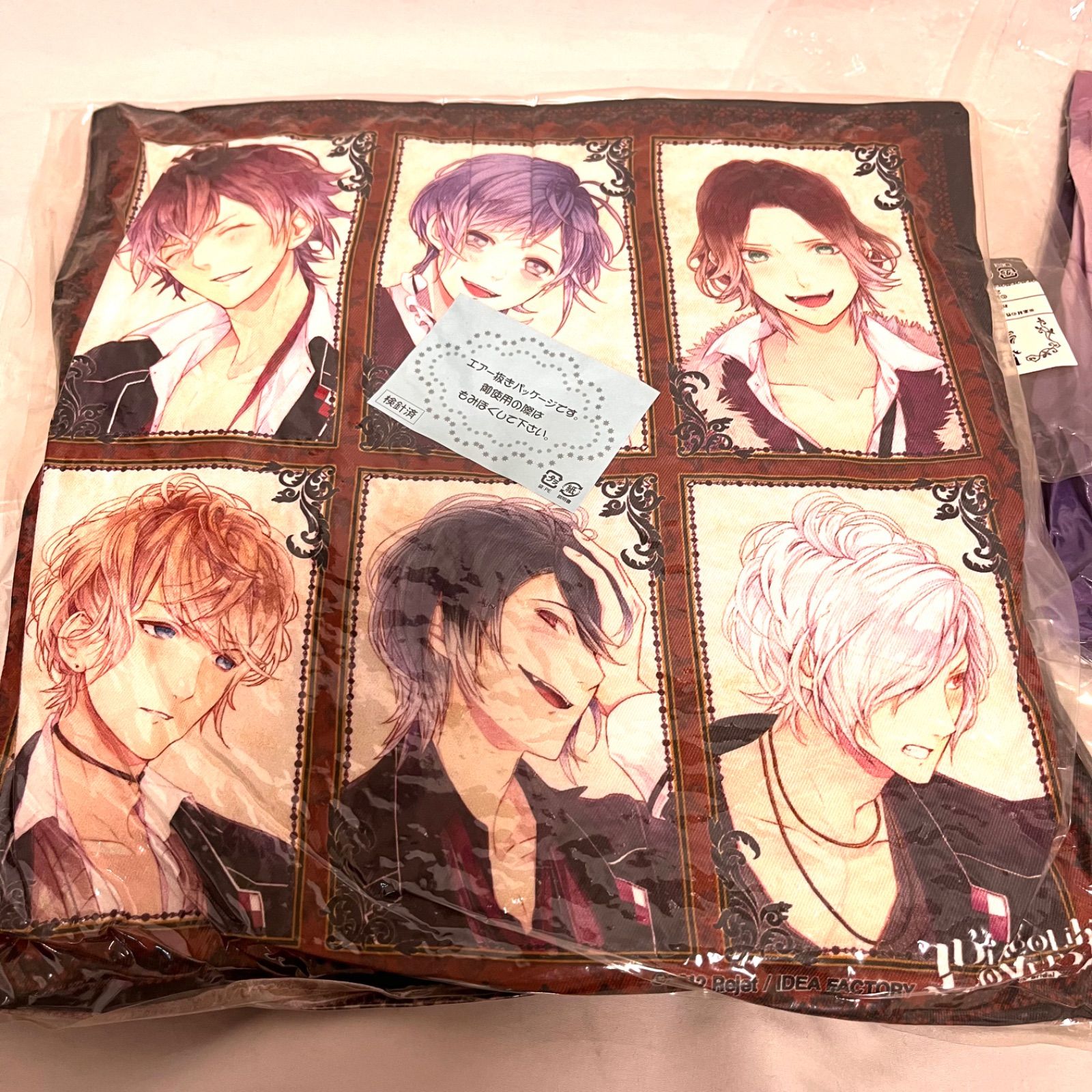 DIABOLIKLOVERS ディアラバ 逆巻シュウ クッション 添い寝 DIABOLIK LOVERS 逆巻シュウ クッション | K-BOOKS 池袋 2次元