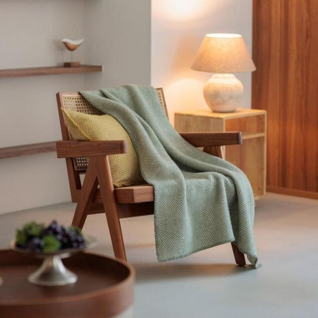 KLIPPAN クリッパン リサイクルウール ハーフスロー グースアイ MIDI グリーン ブランケット 北欧 ハーフサイズ シンプル インテリア