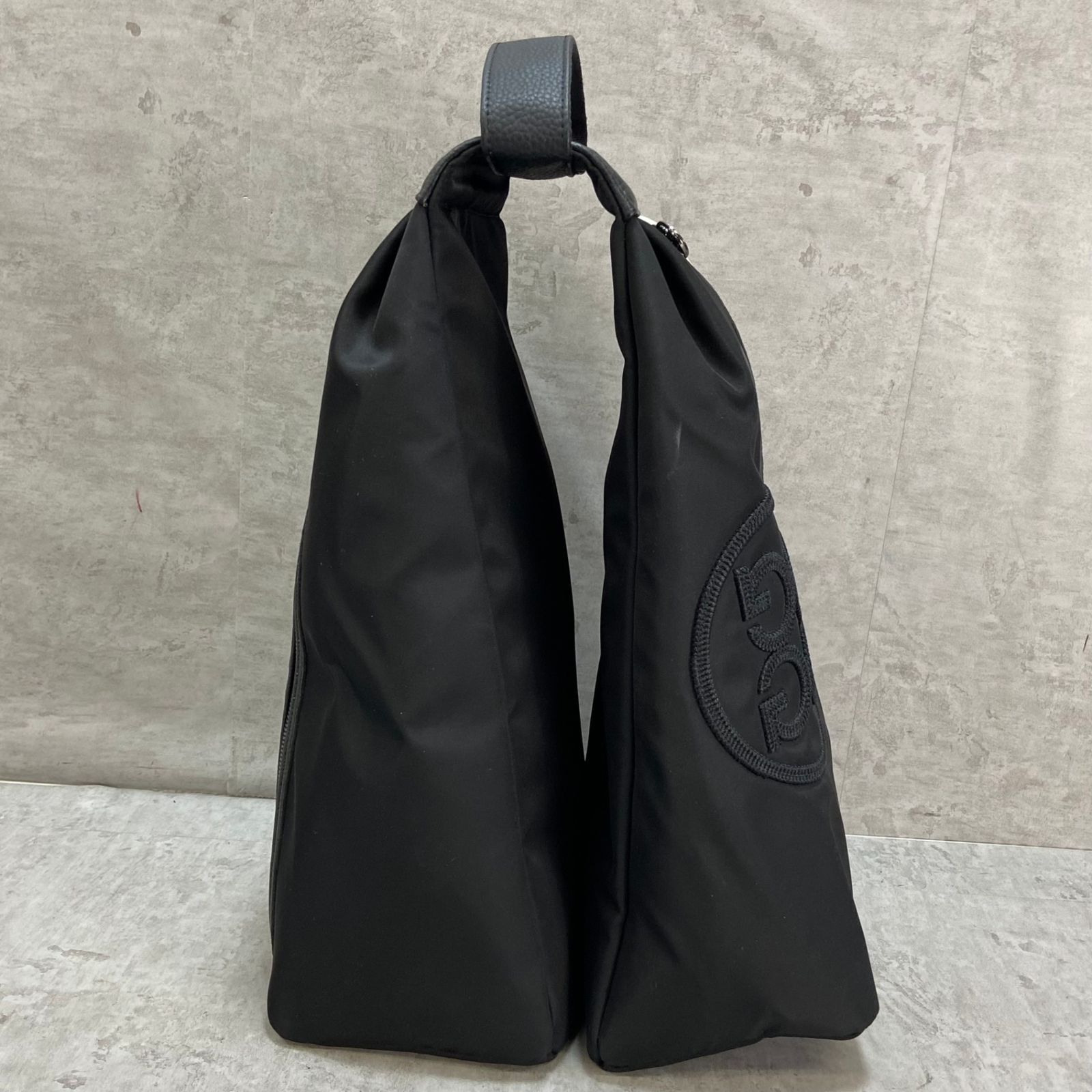 G/FORE シューズケース ゴルフ用 大容量 防水 軽量 持ち運び楽々✨ G/FORE シューズバッグ ケース ゴルフ用品 アイテム ジーフォア G/FORE