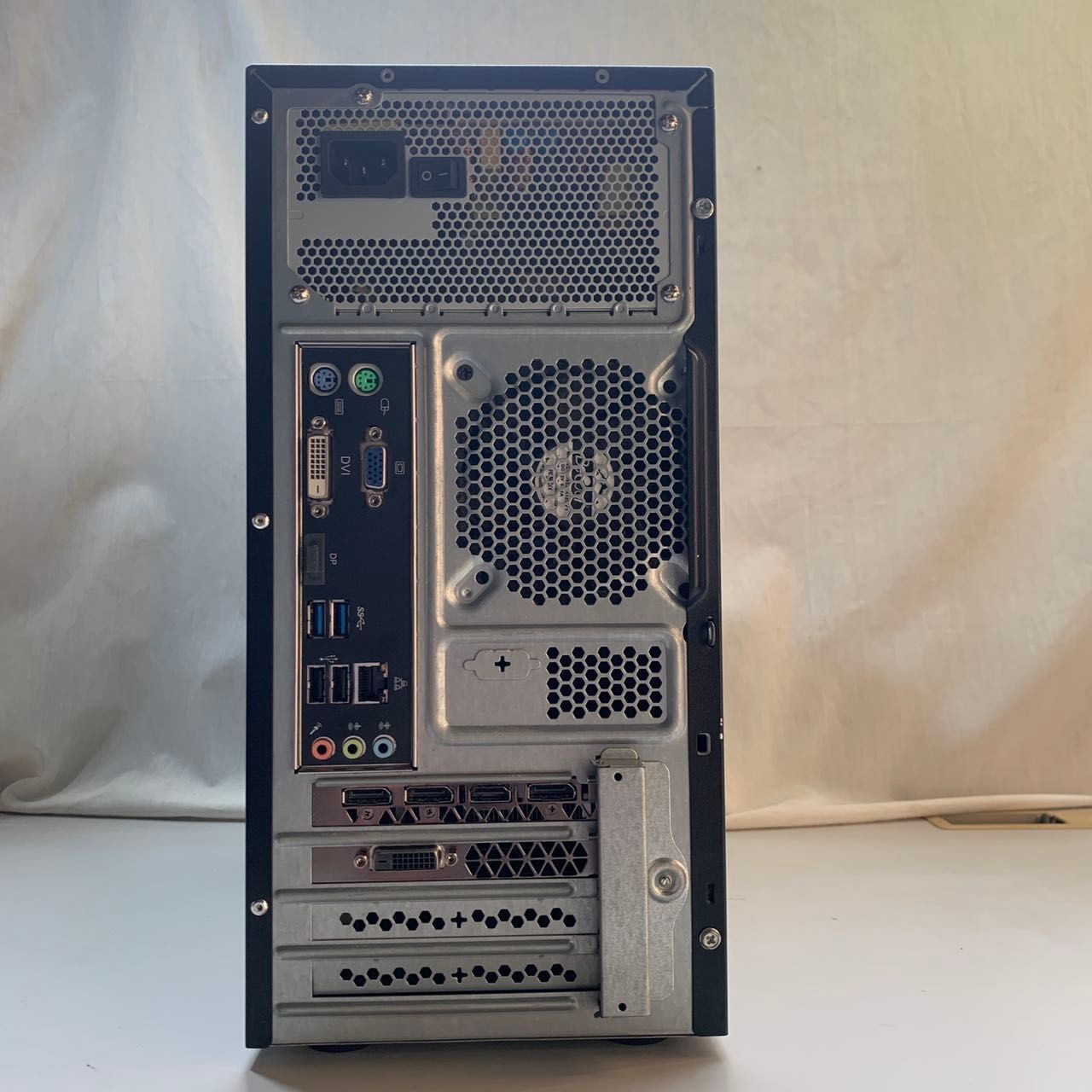 30日保証 Windows11 GamingグラボGTX1070 TI搭載 ゲーミングPC i5第7 