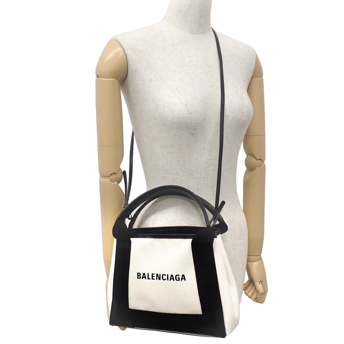 BALENCIAGA バレンシアガ バルベス 2way ハンドバッグ ショルダー 楽天市場】バレンシアガ BALENCIAGA バルベス ミディアム 671409