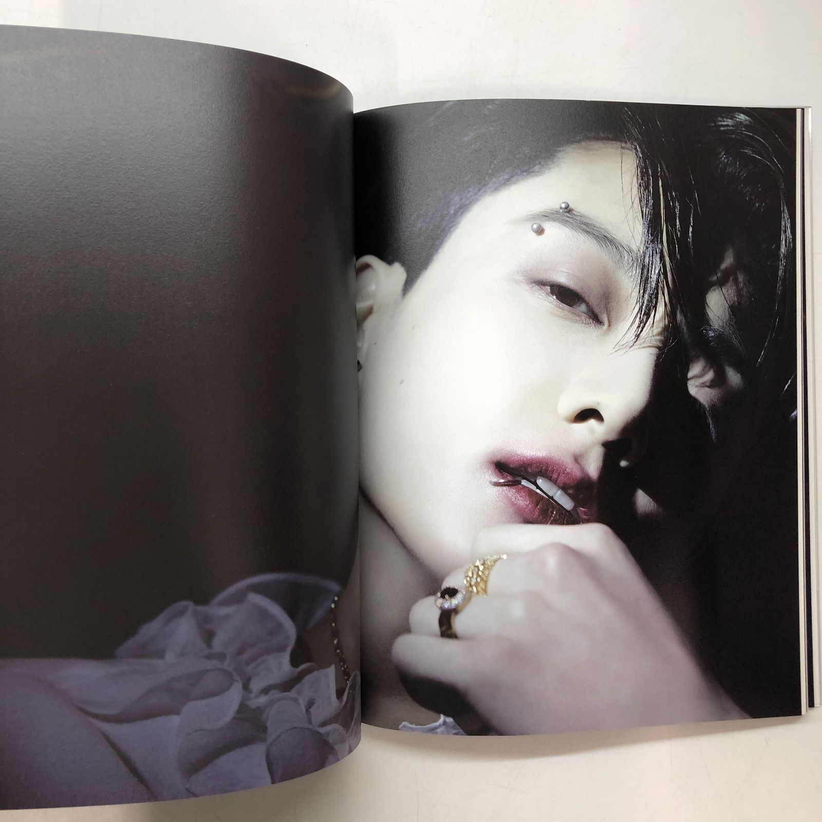 Jung Kook Me Myself ジョングク 写真集 <<C-3-M6769 - メルカリ