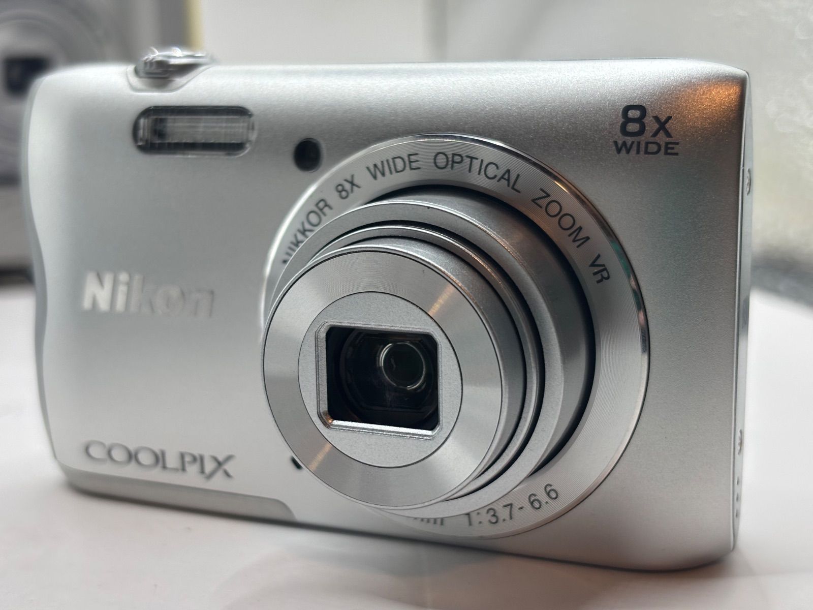 動作保証あり Nikon coolpix A300 WiFi搭載 シルバー ニコン