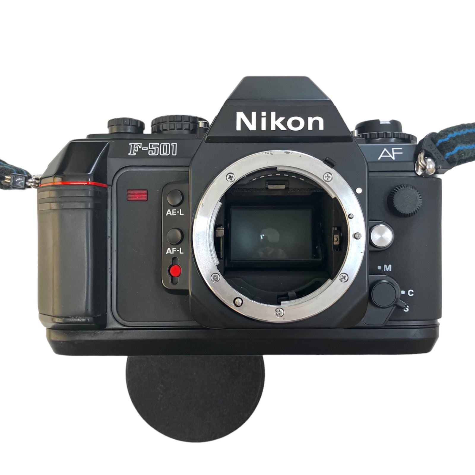 Nikon F501  ニコン初の（ボディ内モーター駆動の）オートフォーカス一眼Nikon