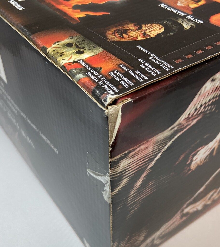 NECA DELUXE BOXED SET FREDDY VS JASON 7インチ HEAD KNOCKERS