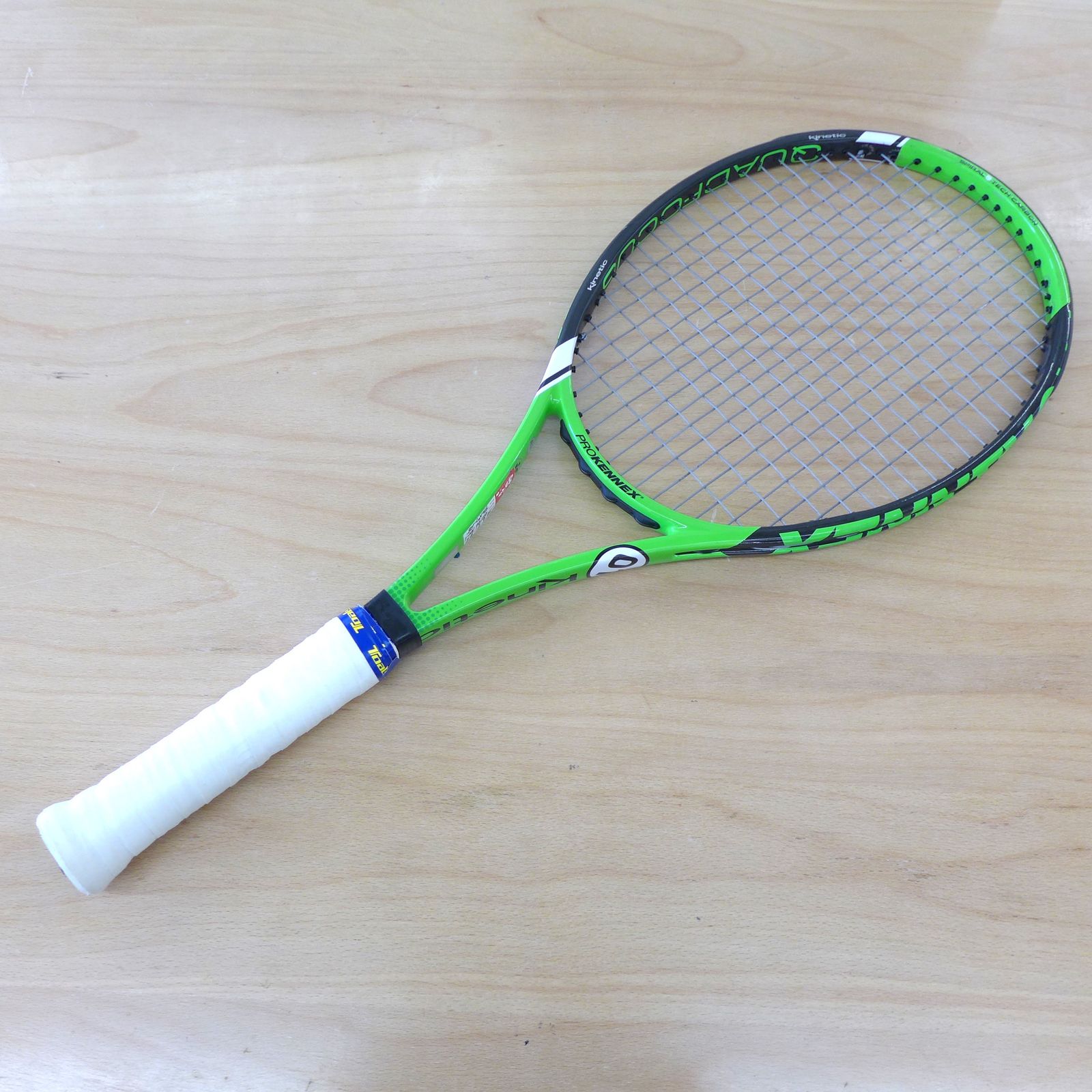 PROKENNEX 硬式ラケット　G2 プロケニックス　お値下げしました 値下げしました！中古品 プロケネックス キネティック キュー