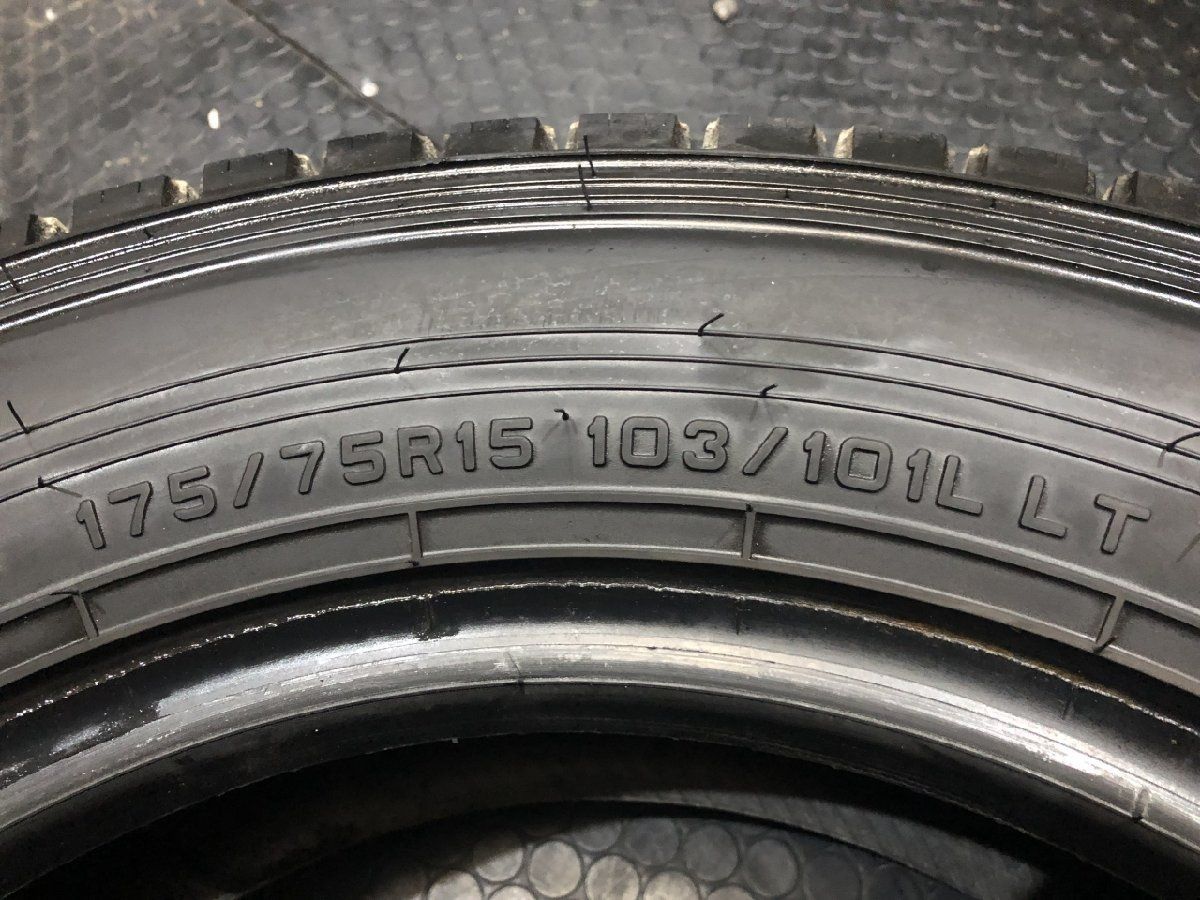 DL WINTER MAXX LT03 175/75R15 103/101L LT 15インチ ライトトラック DL WINTER MAXX LT03 175/75R15 103/101L LT 15インチ ライトトラック