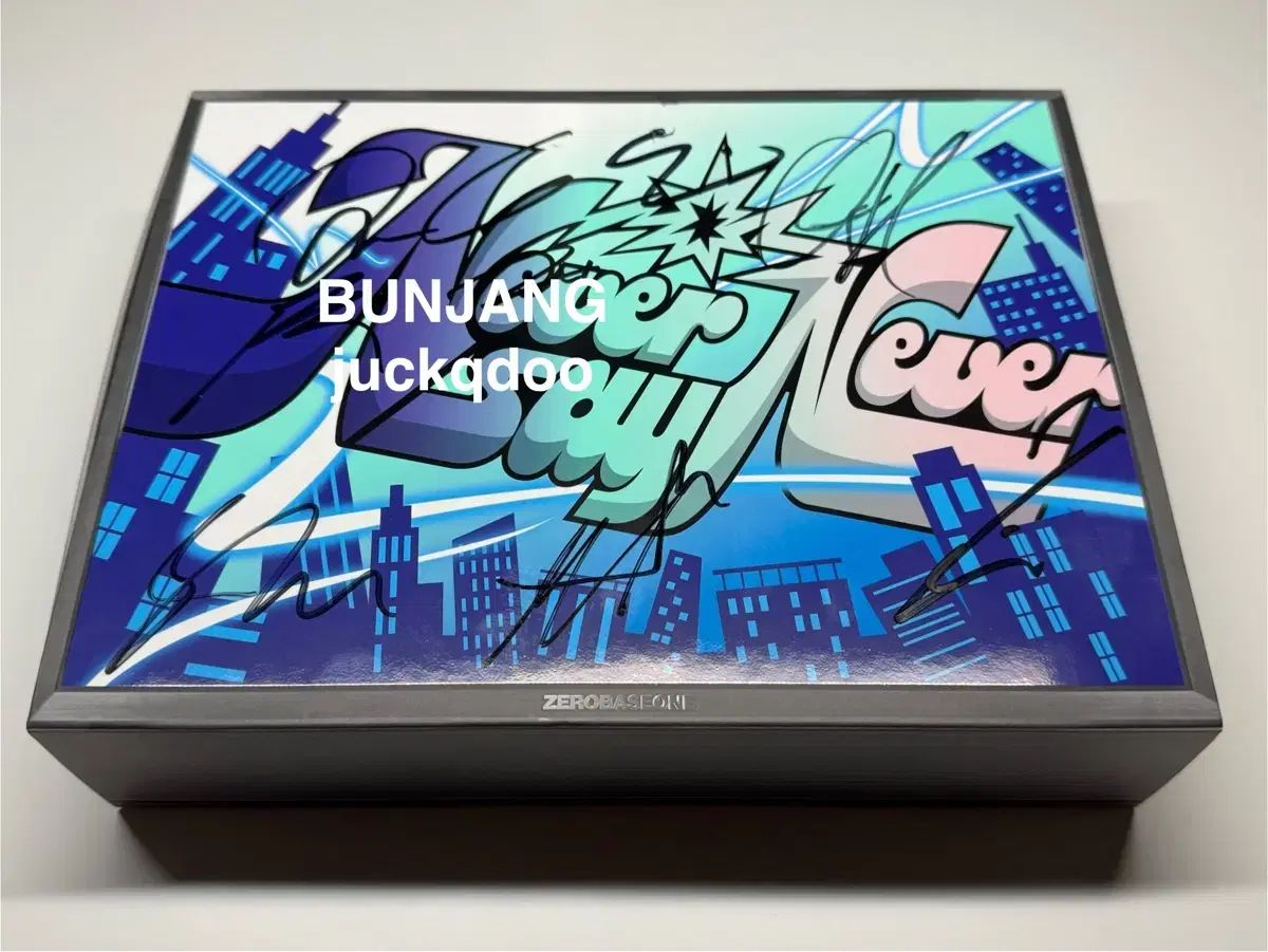 【最終値下げ】ZB1 ゼベワン サインアルバム 非売品 ZEROBASEONE(ゼロベースワン・ZB1・ゼベワン) サイン入り