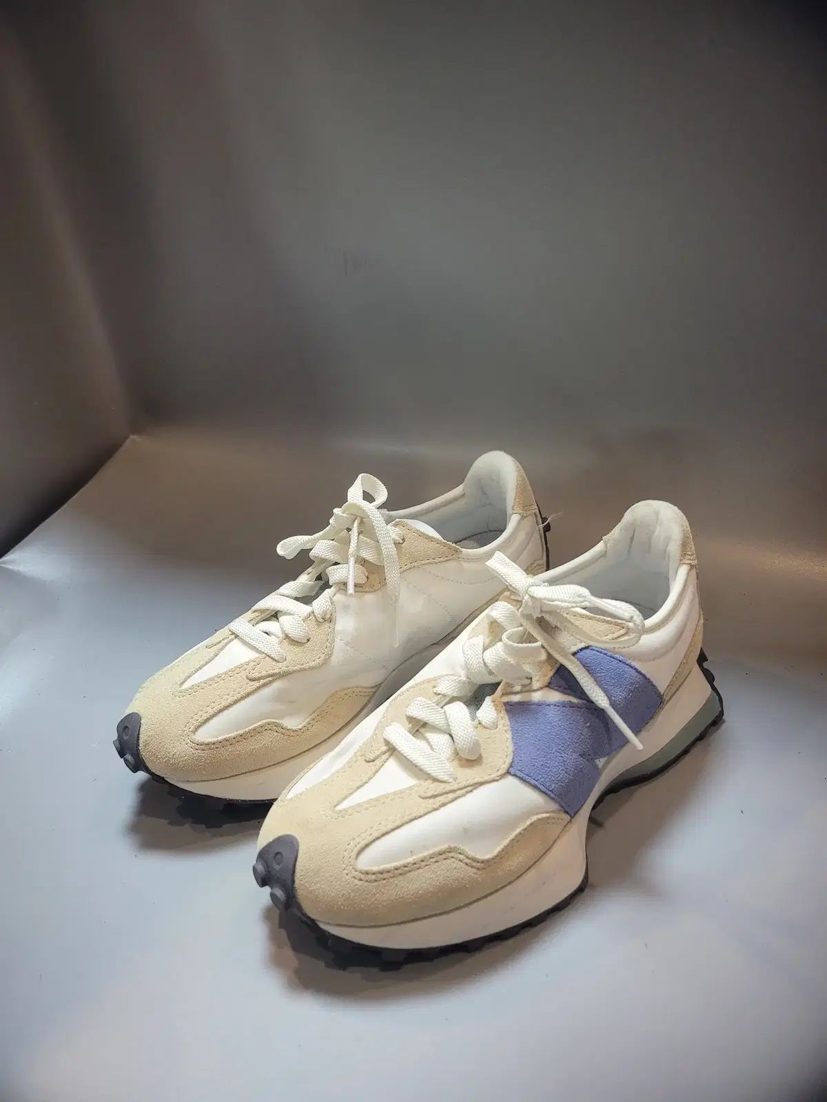 【雷市場（ポンジャン）商品韓国直送】New Balance(ニューバランス) 327 ランニングシューズ 230