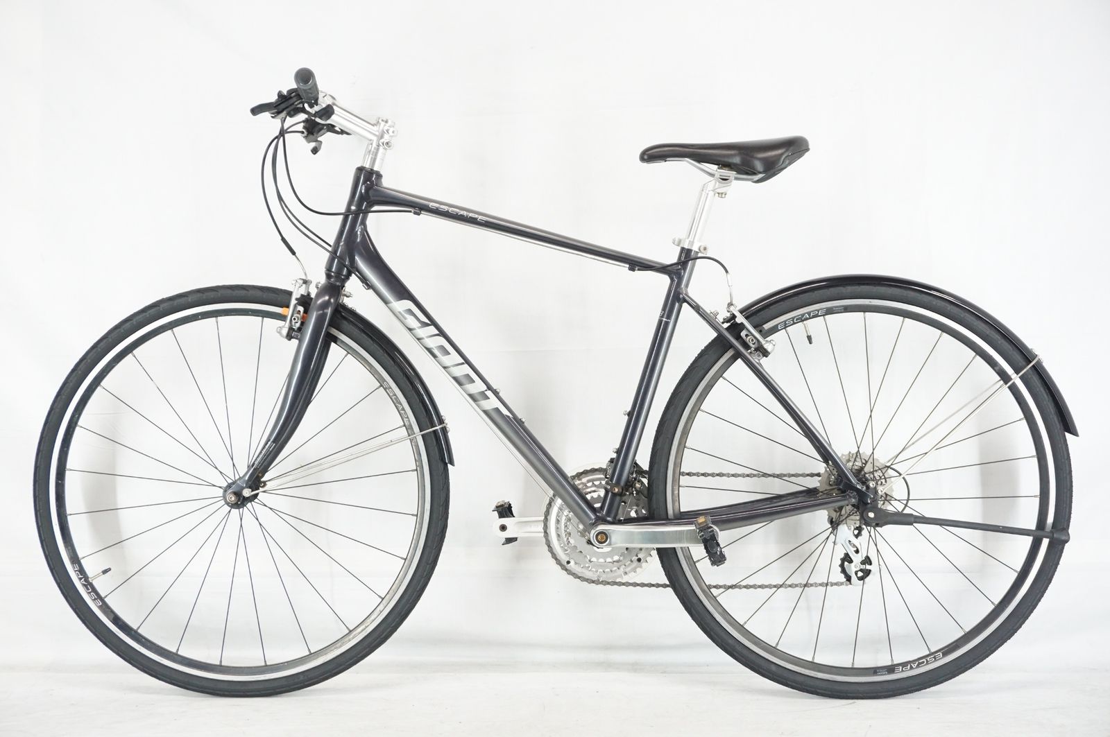 GIANT 「ジャイアント」 ESCAPE R3 2020年モデル クロスバイク