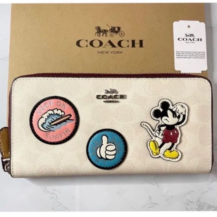 新品-未使用】COACH ディズニー コラボ ラウンドファスナー 長財布