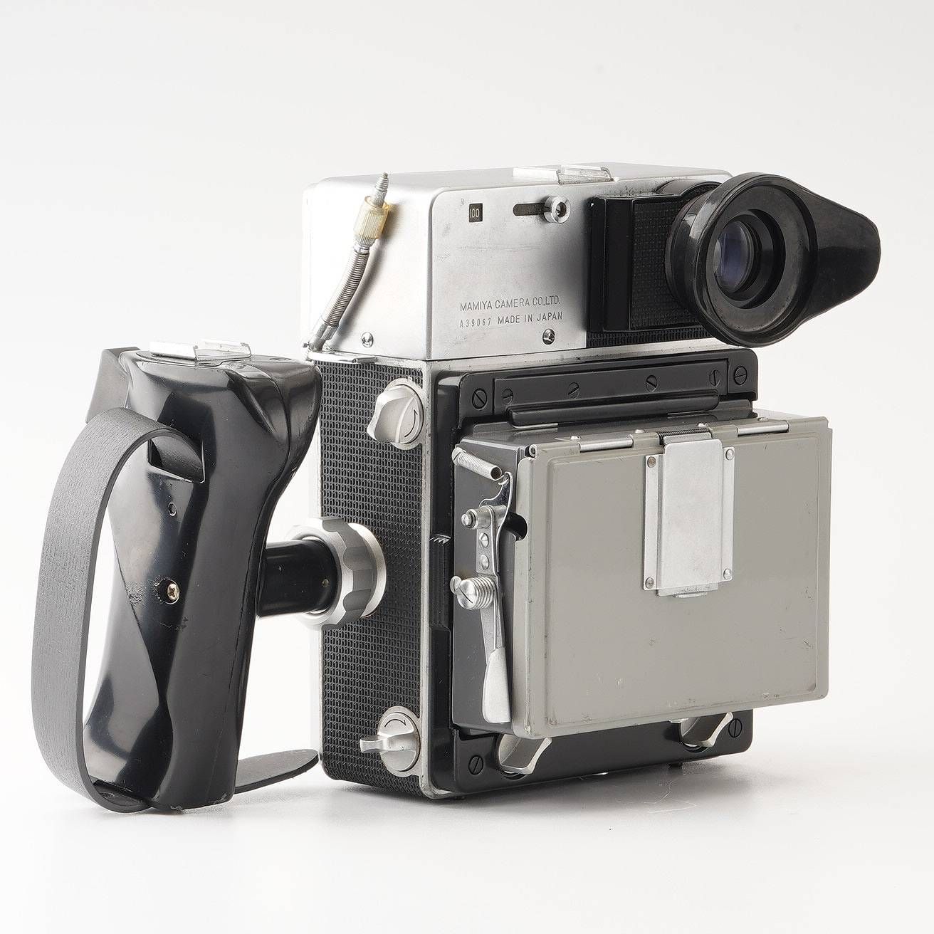 【ほぼ未使用】Mamiya 645 Super ストロボ、レンズ2本 ほぼ未使用】Mamiya 645 Super ストロボ、レンズ2本 ほぼ未使用