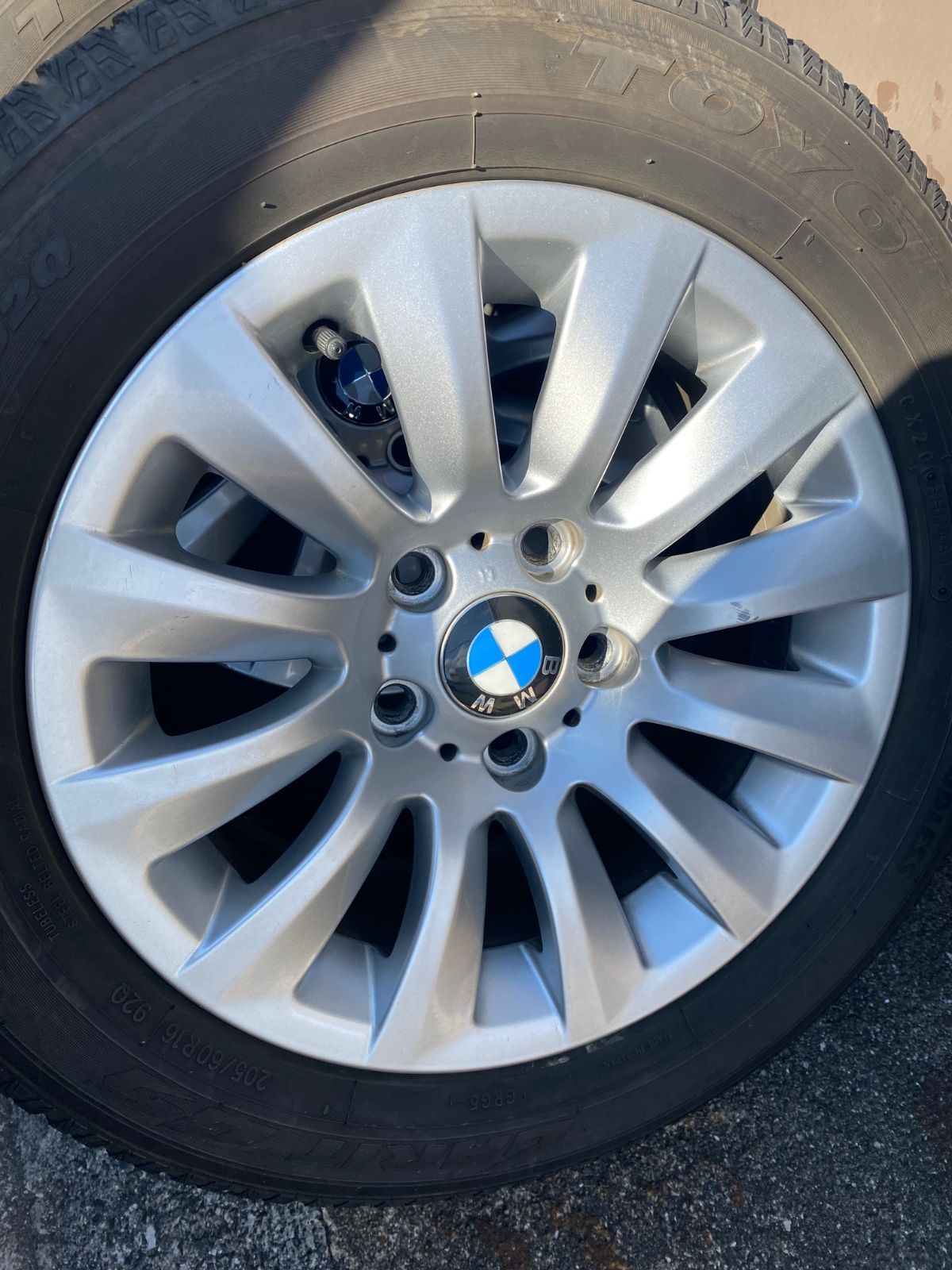 スズキ スイフト 純正16インチアルミ スタッドレスタイヤ 4本セット