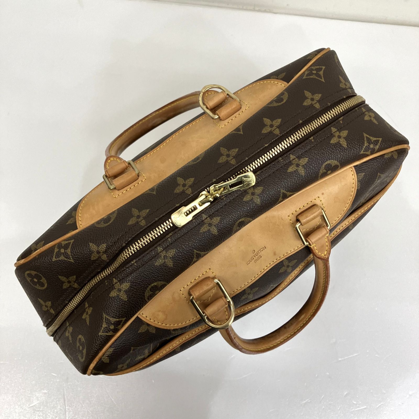 中古美品】LOUIS VUITTON ルイヴィトン ドーヴィル M47270 モノグラム ハンドバッグ ボストンバッグ 保存袋・パドロック付き -  メルカリ