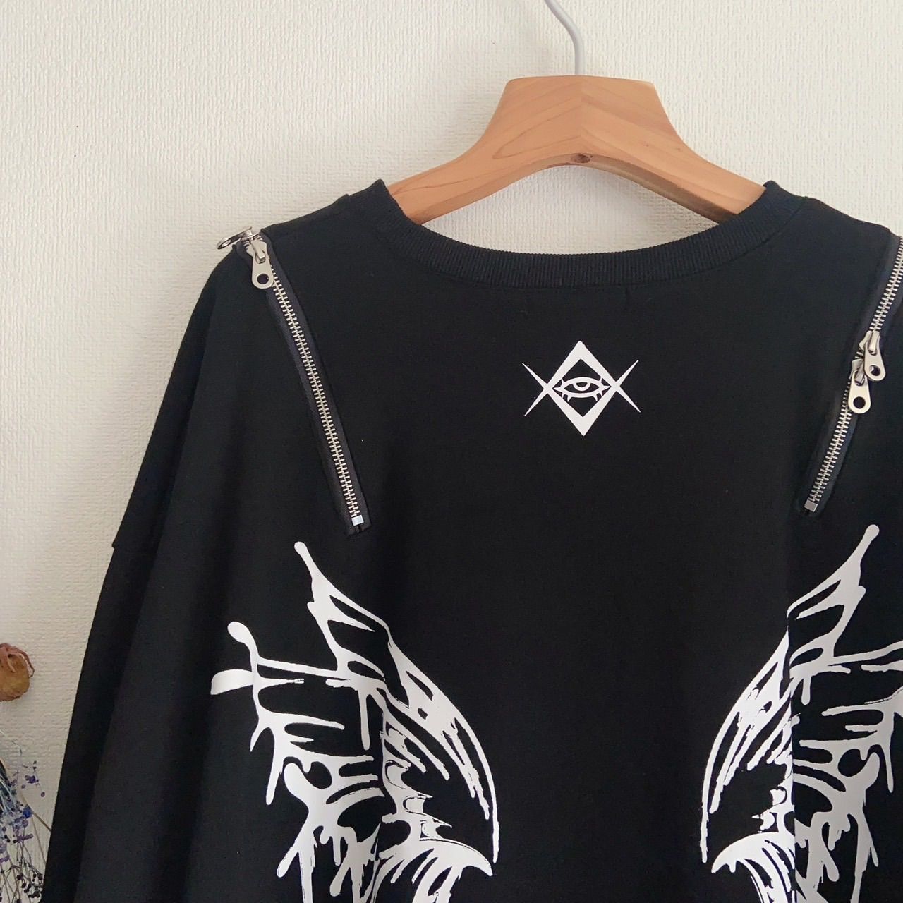 REFLEM レフレム バルーン スウェット REFLEM（レフレム）の「『REFLEM/レフレム』ショルダーZIP