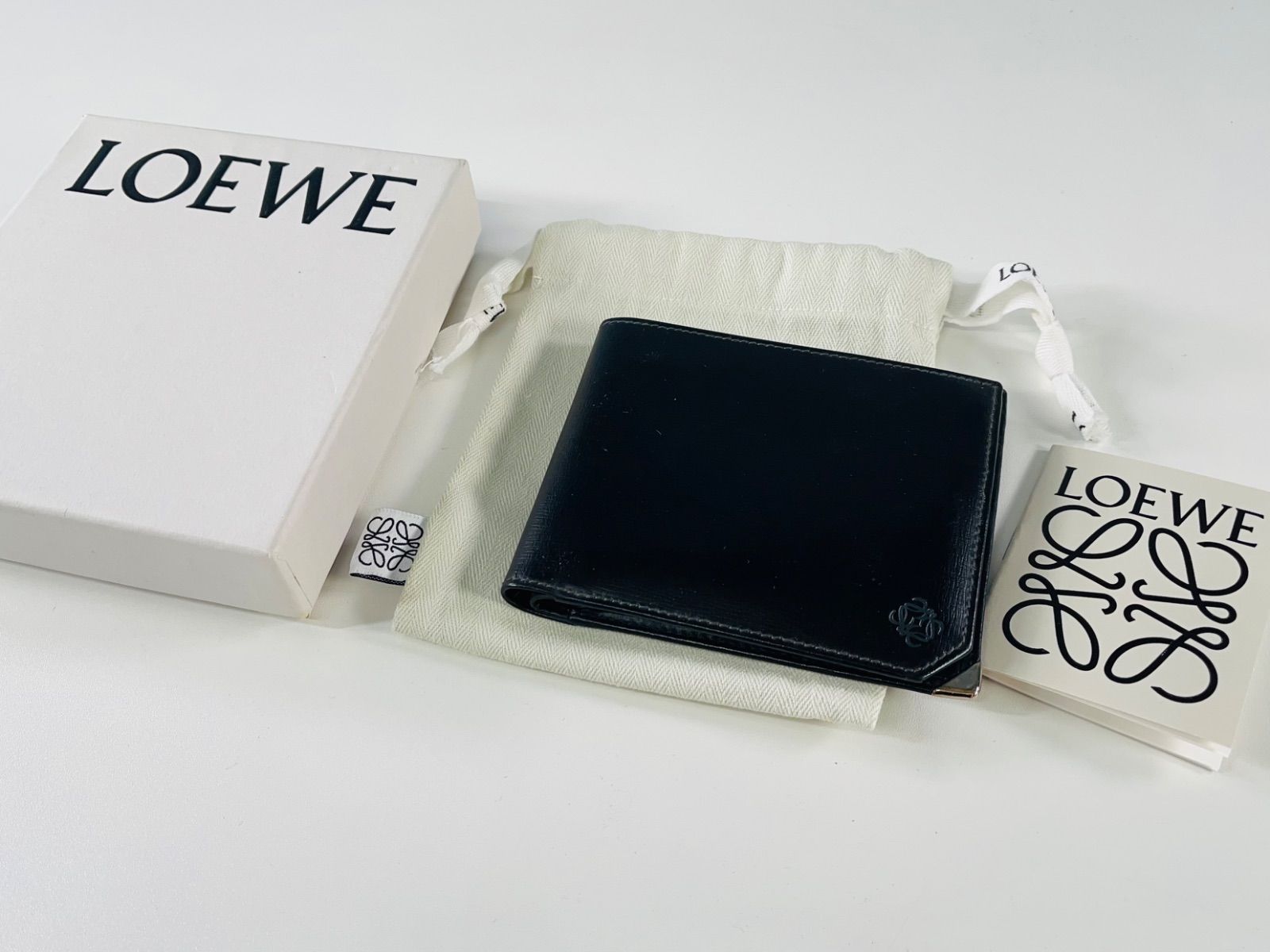 ロエベ LOEWE レザー 折財布 ２つ折り 中古 ケース 保存袋あり LOEWE - 【中古】 ロエベ 二つ折り財布 ベラスケス レザー