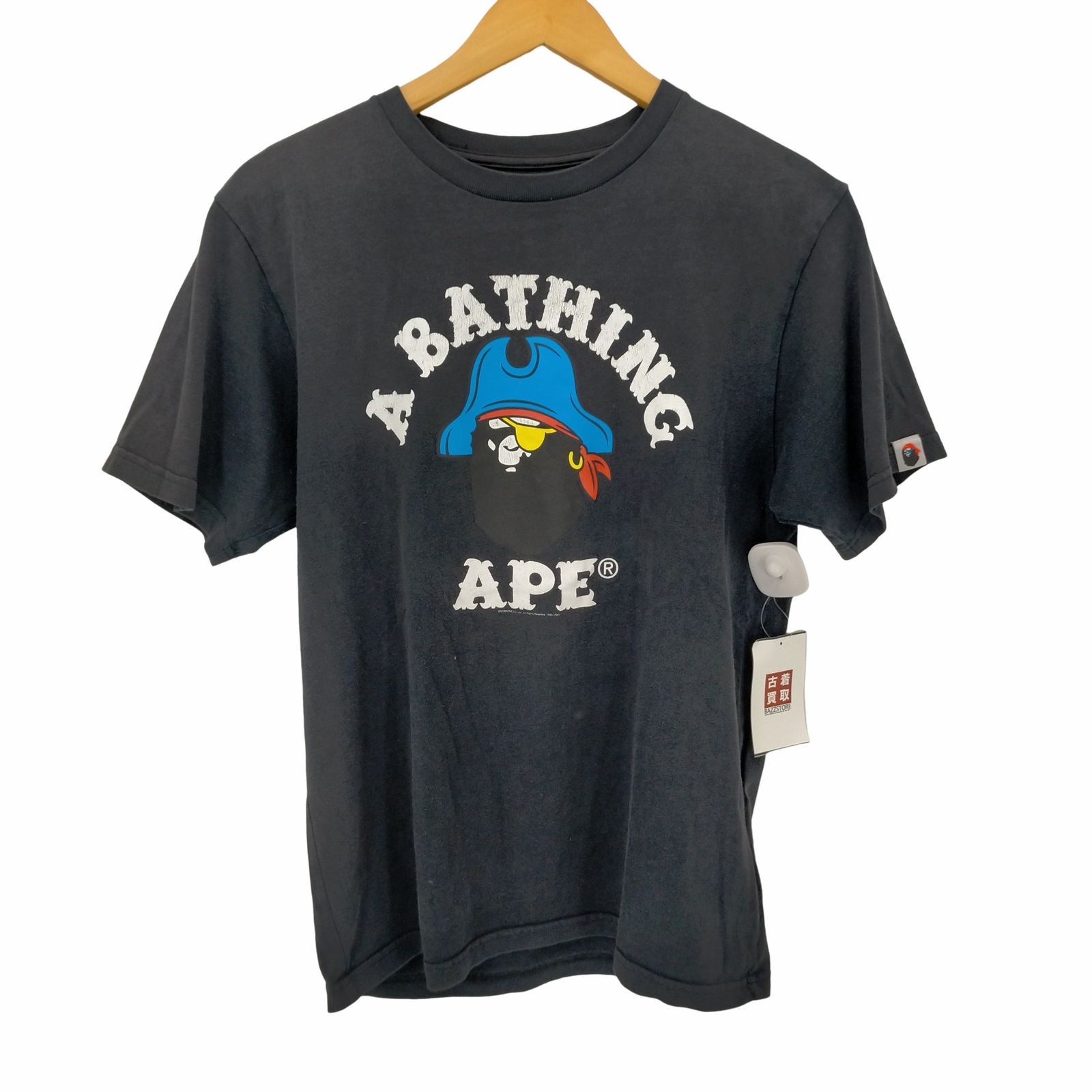 アベイシングエイプ A BATHING APE PIRATE STORE TEE メンズ  M