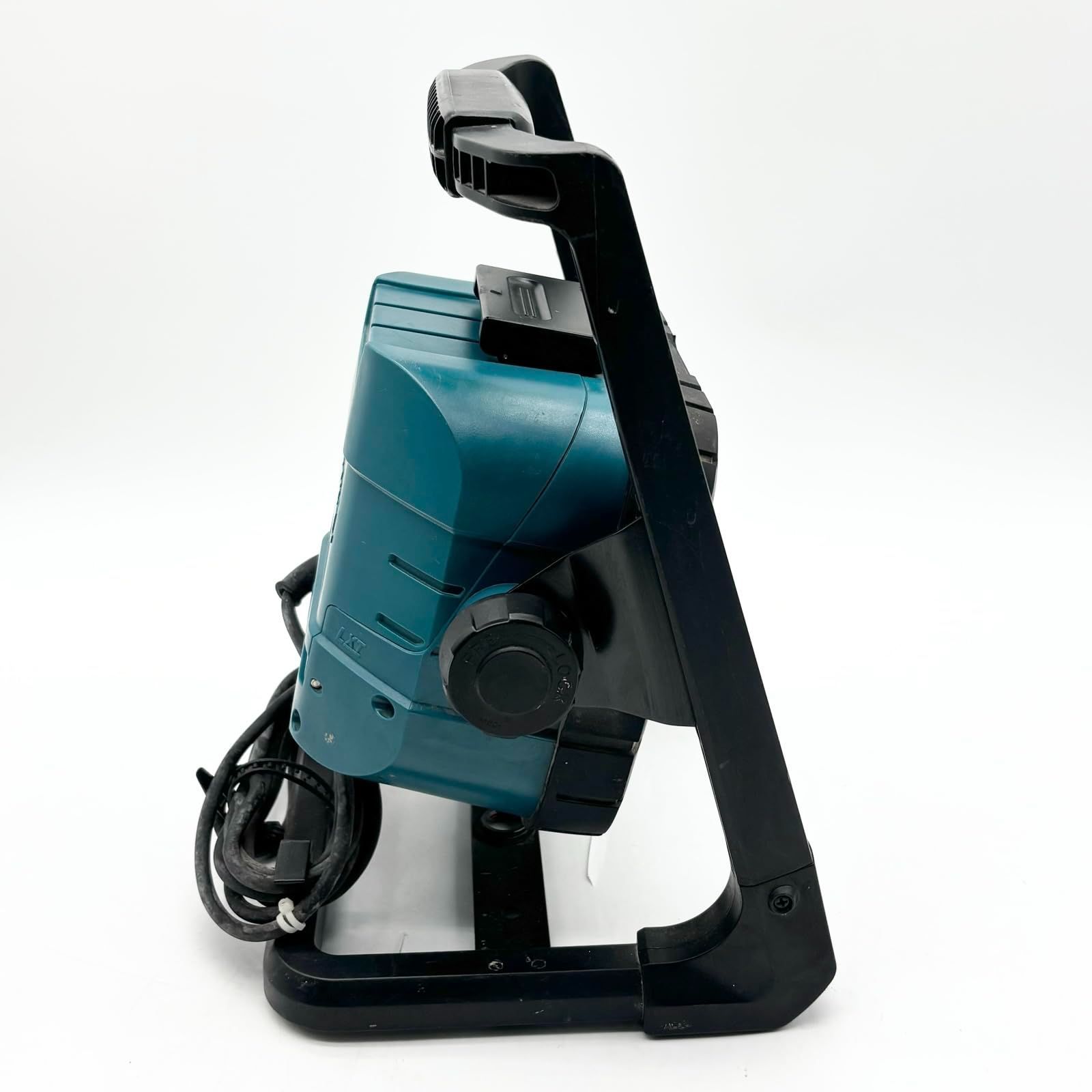 Makita 充電式LEDスタンドライト