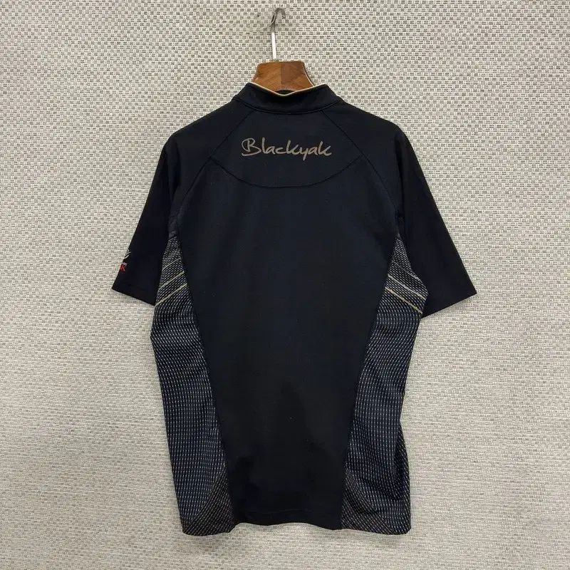 BLACK YAK(ブラックヤク) 登山 アウトドア 機能性 ハーフジップ