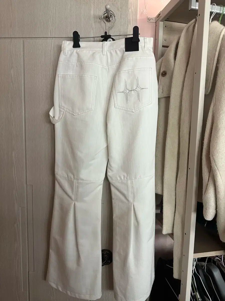 LUVISTRUE ラブイズトゥルー 白 パンツ DECORATOM_COM_BR