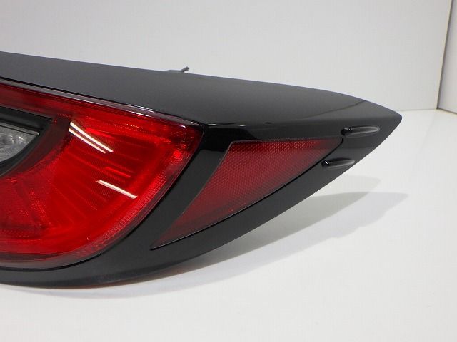 GR86 ZN8 純正左右テールレンズ 北米トヨタ純正 テールランプ の