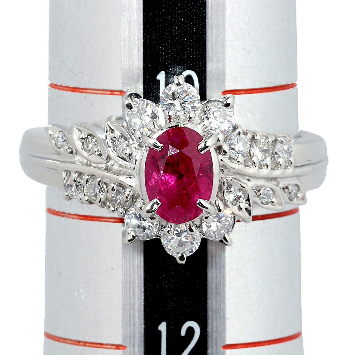 美品ルビー0.51ct★pt900　ダイヤモンド0.08ctリング売切 美品ルビー0.51ct☆pt900 ダイヤモンド0.08ctリング売切