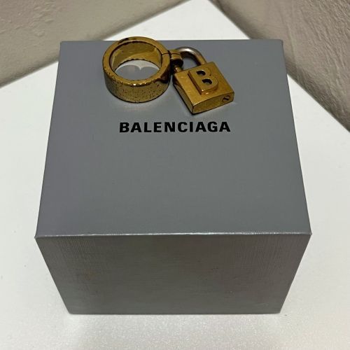 Balenciaga リング 20号 60号 BALENCIAGA バレンシアガ 20AW B ロックリング 南京錠リング
