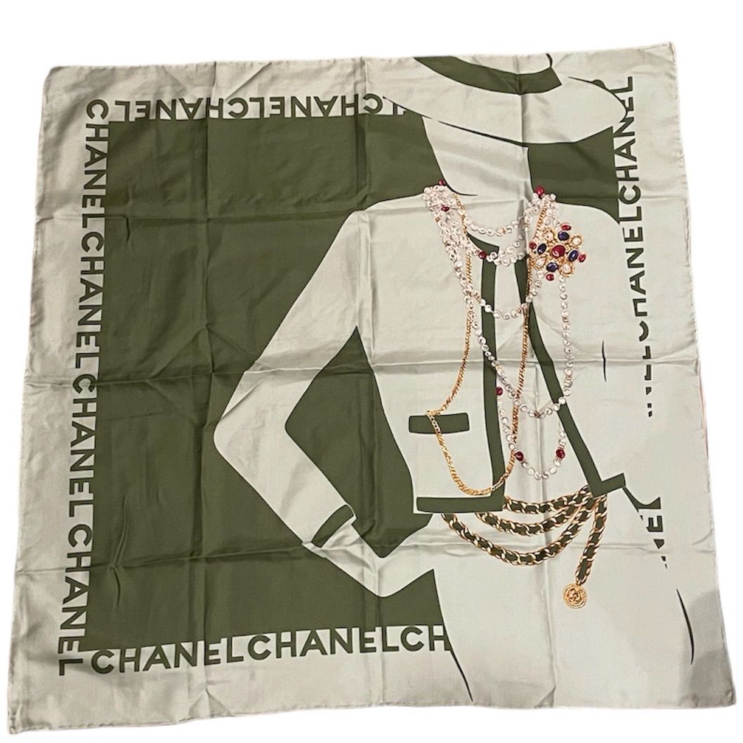 ビンテージCHANEL シャネル マドモアゼル シルクスカーフ 大判スカーフ  