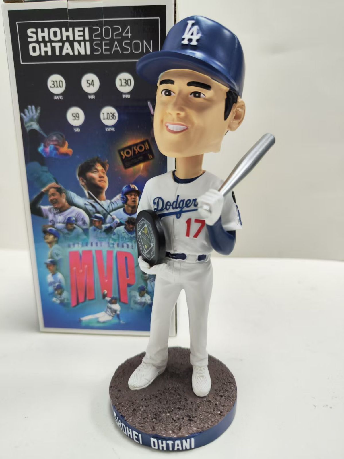 大谷翔平　ボブルヘッド 2025 MVP　Dodgers シルバーバット 大谷翔平ボブルヘッド2025 DodgersシルバーバットMVP - メルカリ