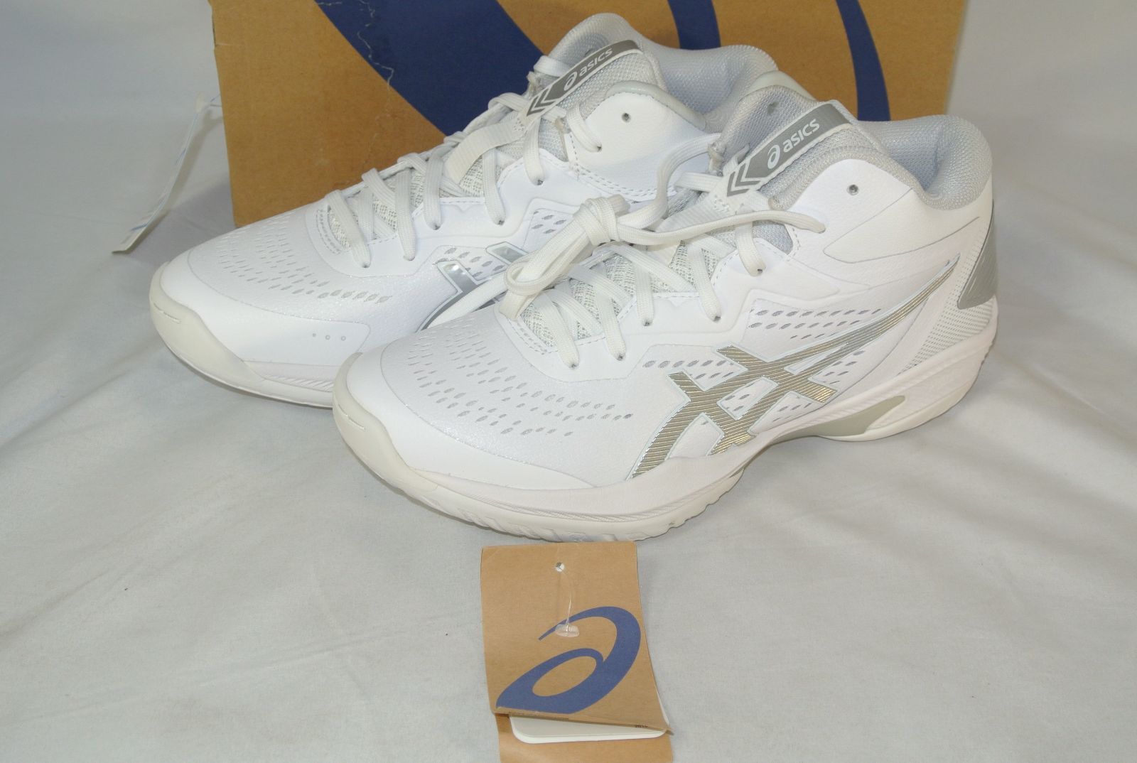 アウトレット asics メンズスポバスケットボールシューズ GELHOOP V15 (ホワイト/ピュアシルバー)/訳あり未使用品/サイズ25.0cm/激安処分 アウトレット asics メンズスポバスケットボールシューズ