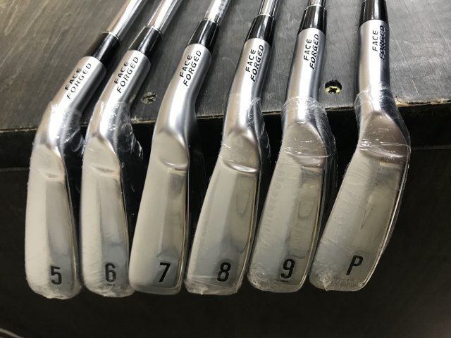 ダンロップ SRIXON スリクソン ZX4 MkII アイアン KBS TOUR LITE