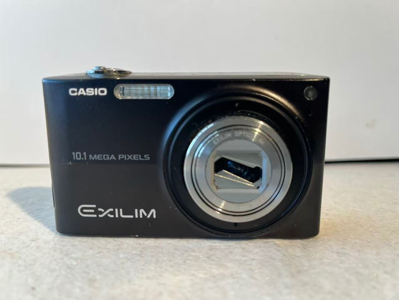 CASIO カシオ EXILIM EX–Z200 デジタルカメラ【ジャンク品