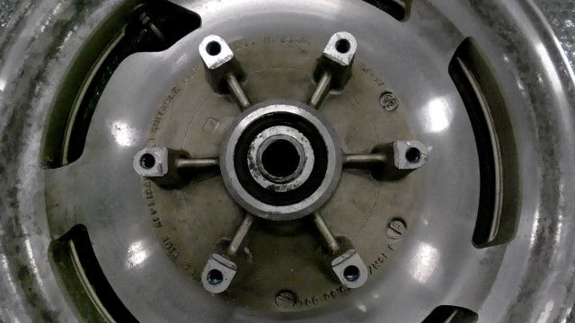 V-MAX JYA2WEE09KA005xxx の リアホイール 1757638080