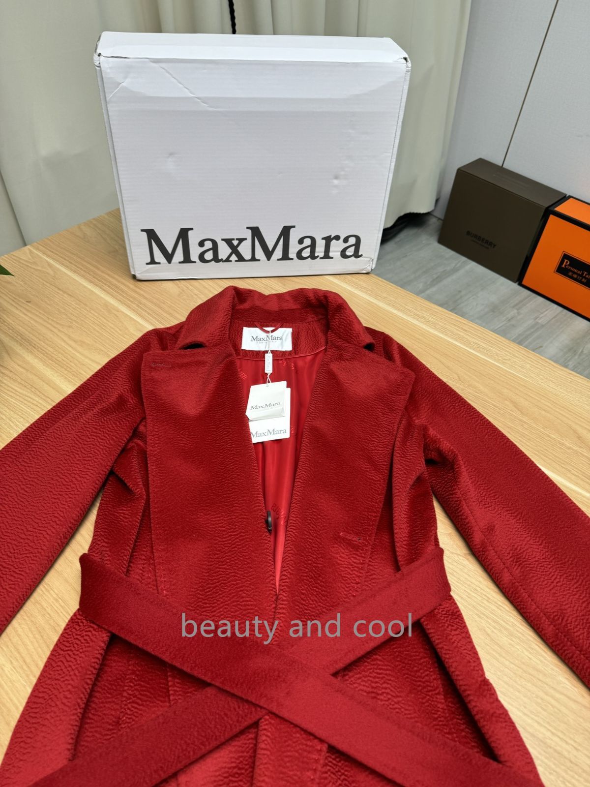 希少品 マックスマーラ MAX MARA 秋冬の新作コート毛皮・ファーコート