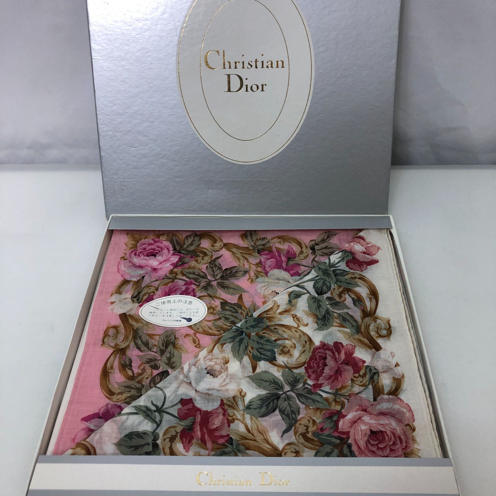 専用ですChristian Dior クリスチャンディオール ハンカチ10箱 2161399884.jpg?1706421437
