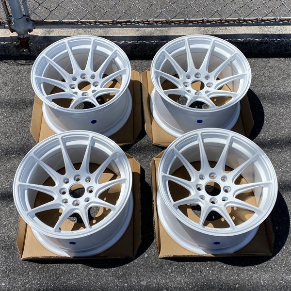 艶ありホワイト 再入荷!! カスタムサイズ 15×8.25J ±0 PCD 100|114.3 4穴 8穴 15インチ ホイール4本セット 4穴スポーツなど