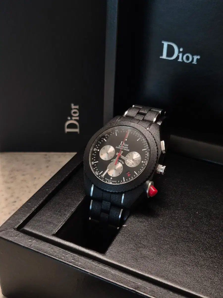 Dior Hnmme シフルルージュブラック 腕時計 DIOR HOMME（腕時計