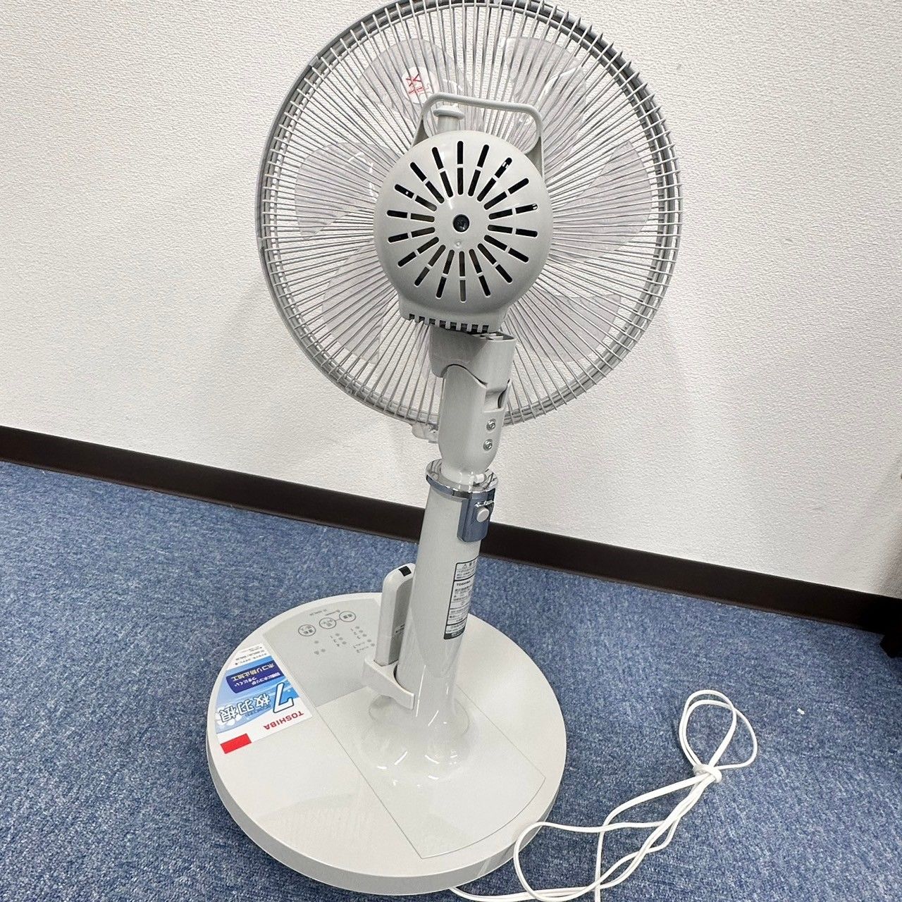 東芝 扇風機 TF-30AL26 2023年モデル - メルカリ